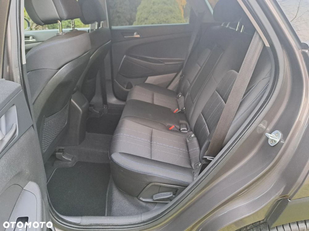 Hyundai Tucson blue 1.6 GDi 2WD Navi - 14