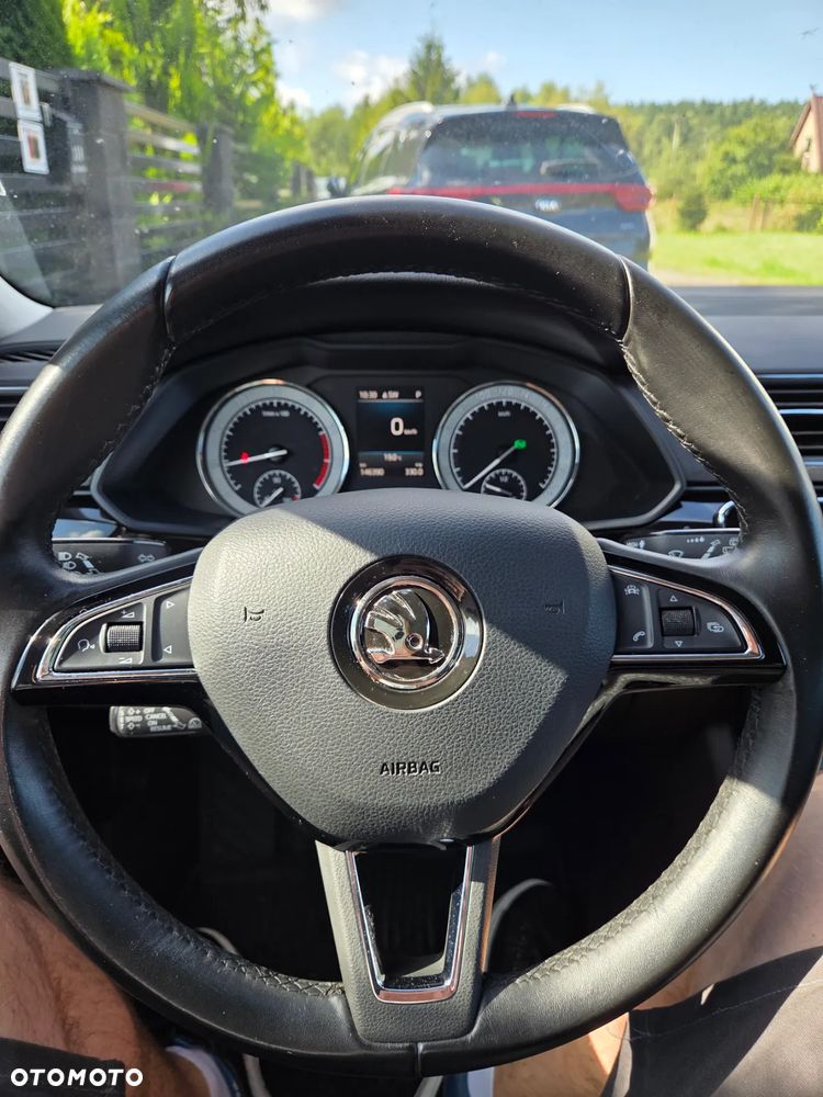 Skoda Superb 2.0 TSI 4x4 L&K DSG - 9