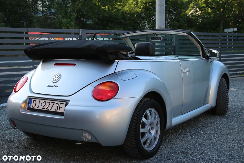 Volkswagen New Beetle - 35