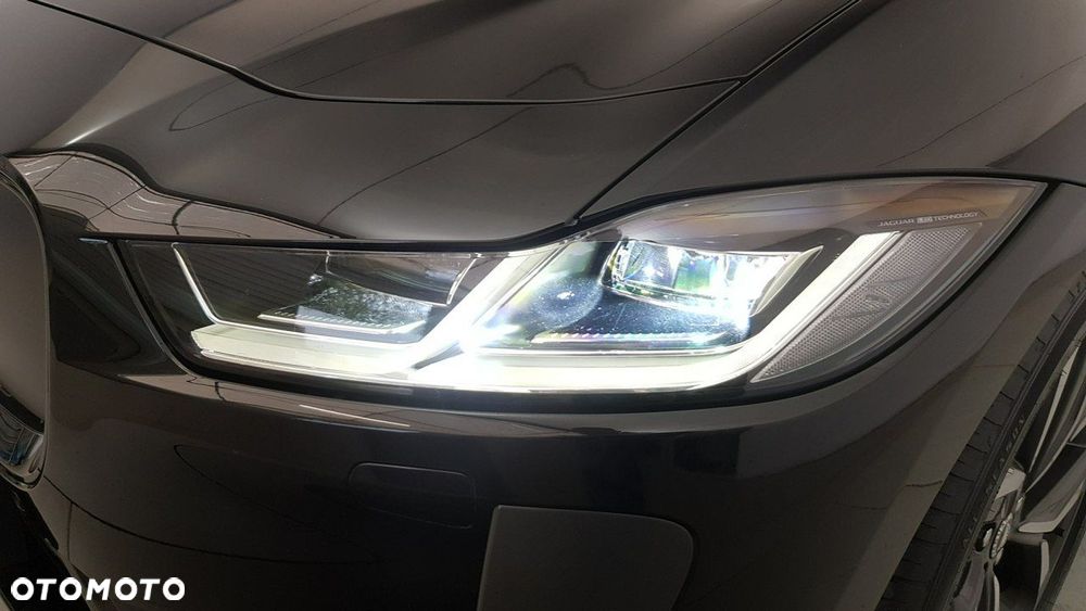 Jaguar I-Pace - 15