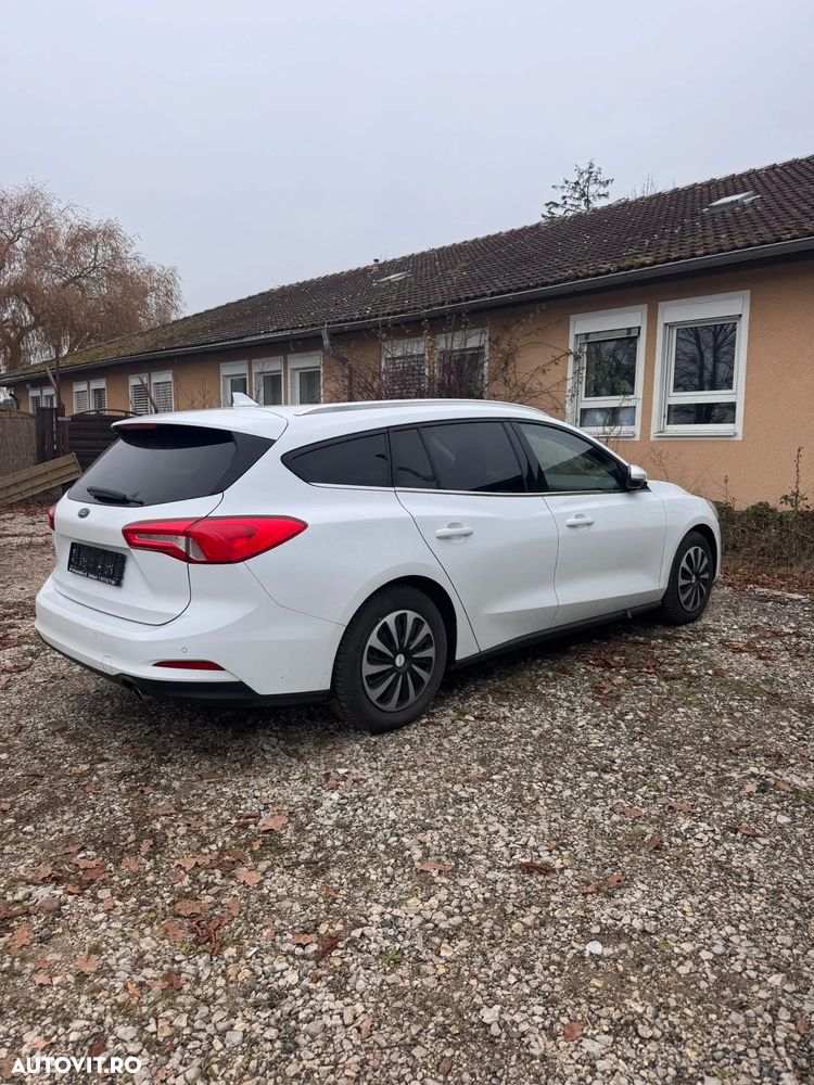 Ford Focus 1.0 EcoBoost Start-Stopp-System Aut. ACTIVE - 7