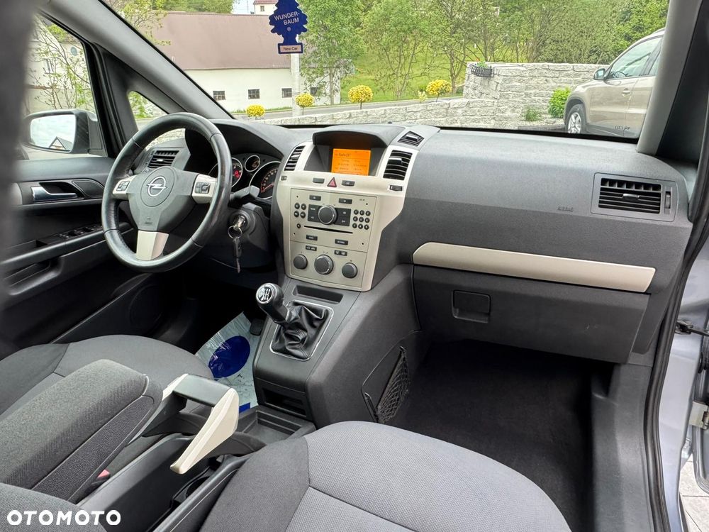Opel Zafira - 6