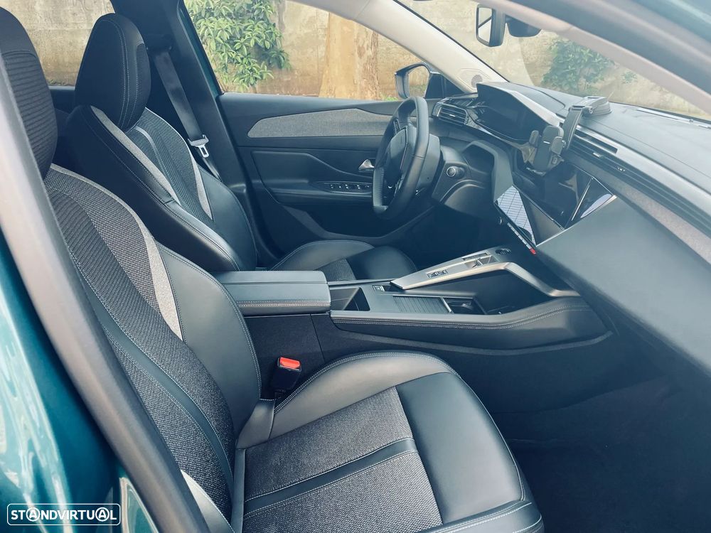 Peugeot 308 SW BlueHDi 130 EAT8 Allure - 9