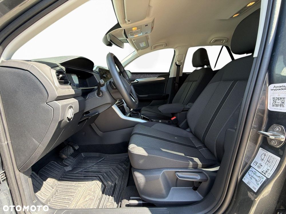 Volkswagen T-Roc - 27