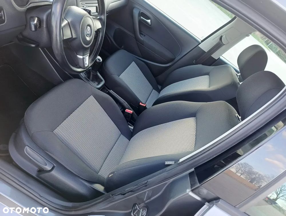 Volkswagen Polo 1.4 16V Comfortline - 21