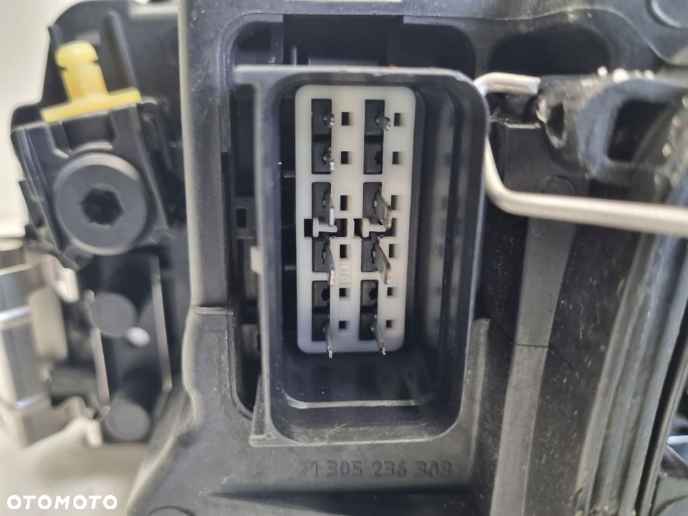 LAMPA PRAWA Volvo S40 II V50 LIFT prawy przód przednia XENON EURO 31299588 - 6