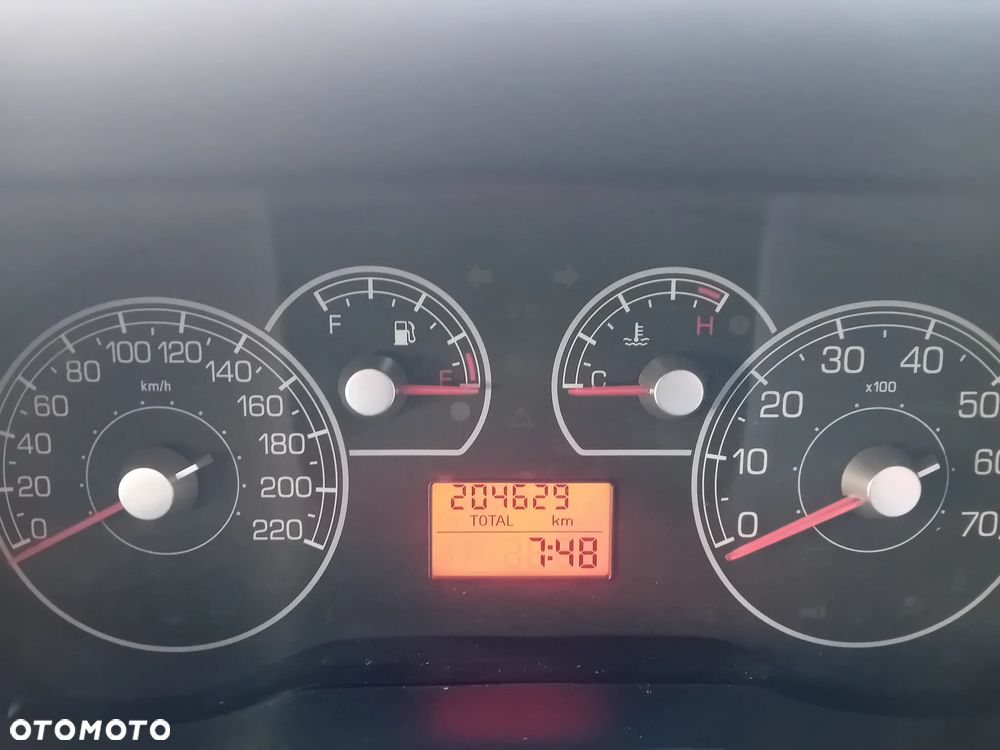 Fiat Grande Punto 1.4 8V Active - 10