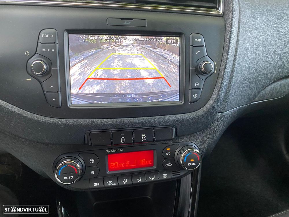 Kia Ceed SW 1.6 CRDi GT Line - 25