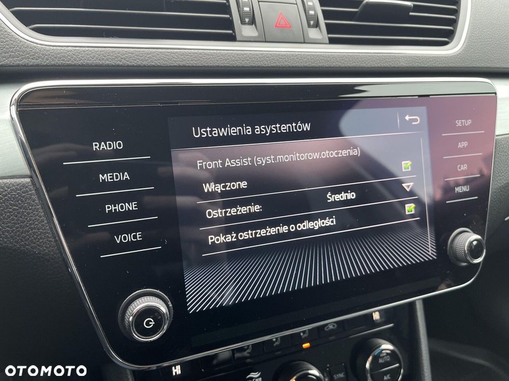 Skoda Superb 1.8 TSI Ambition - 25