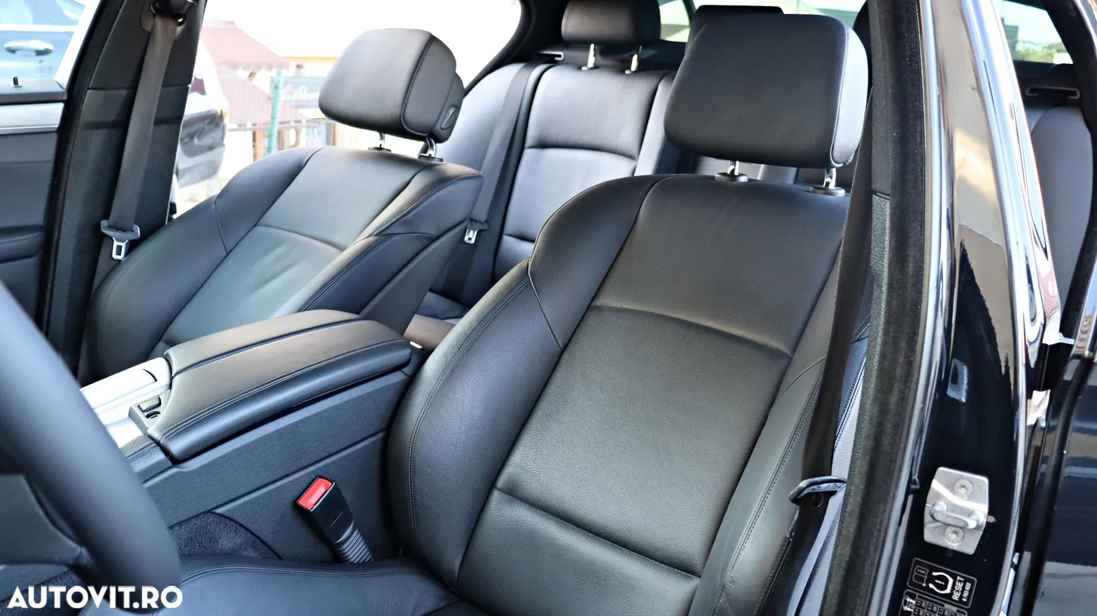 BMW Seria 5 520d - 17