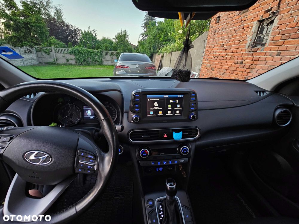 Hyundai Kona - 7