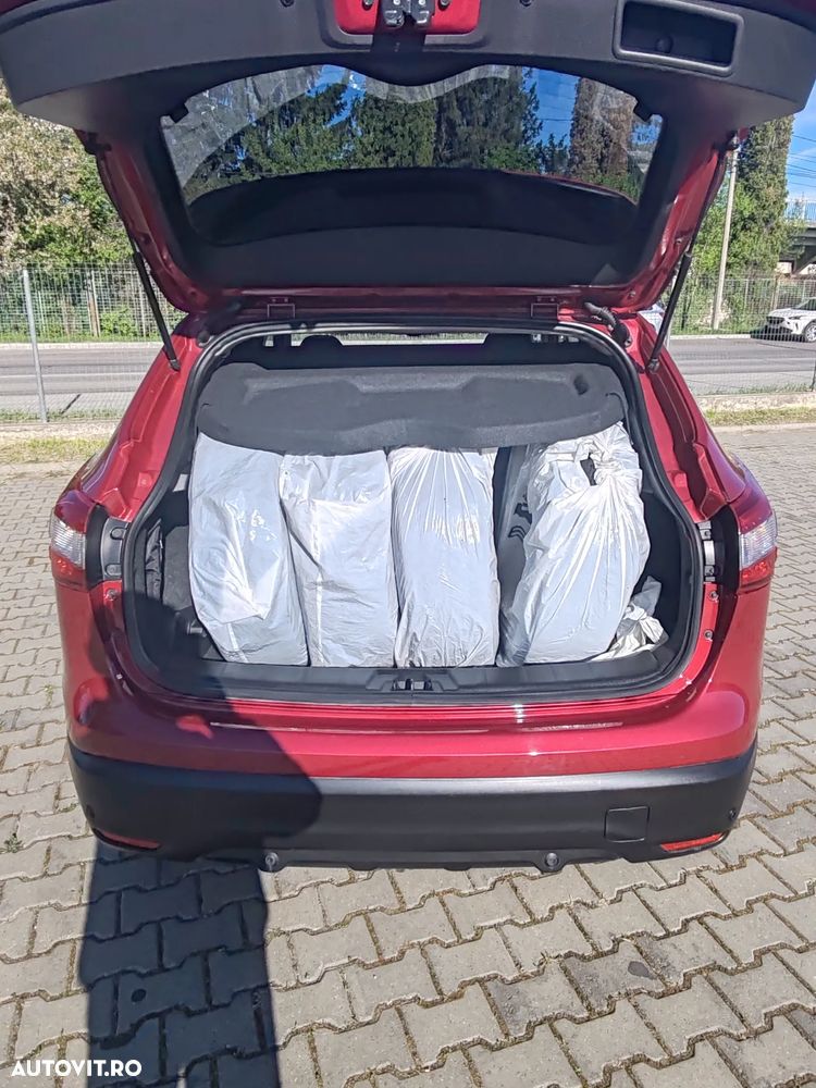 Nissan Qashqai 1.6 DCI DPF Start/Stop tekna - 8