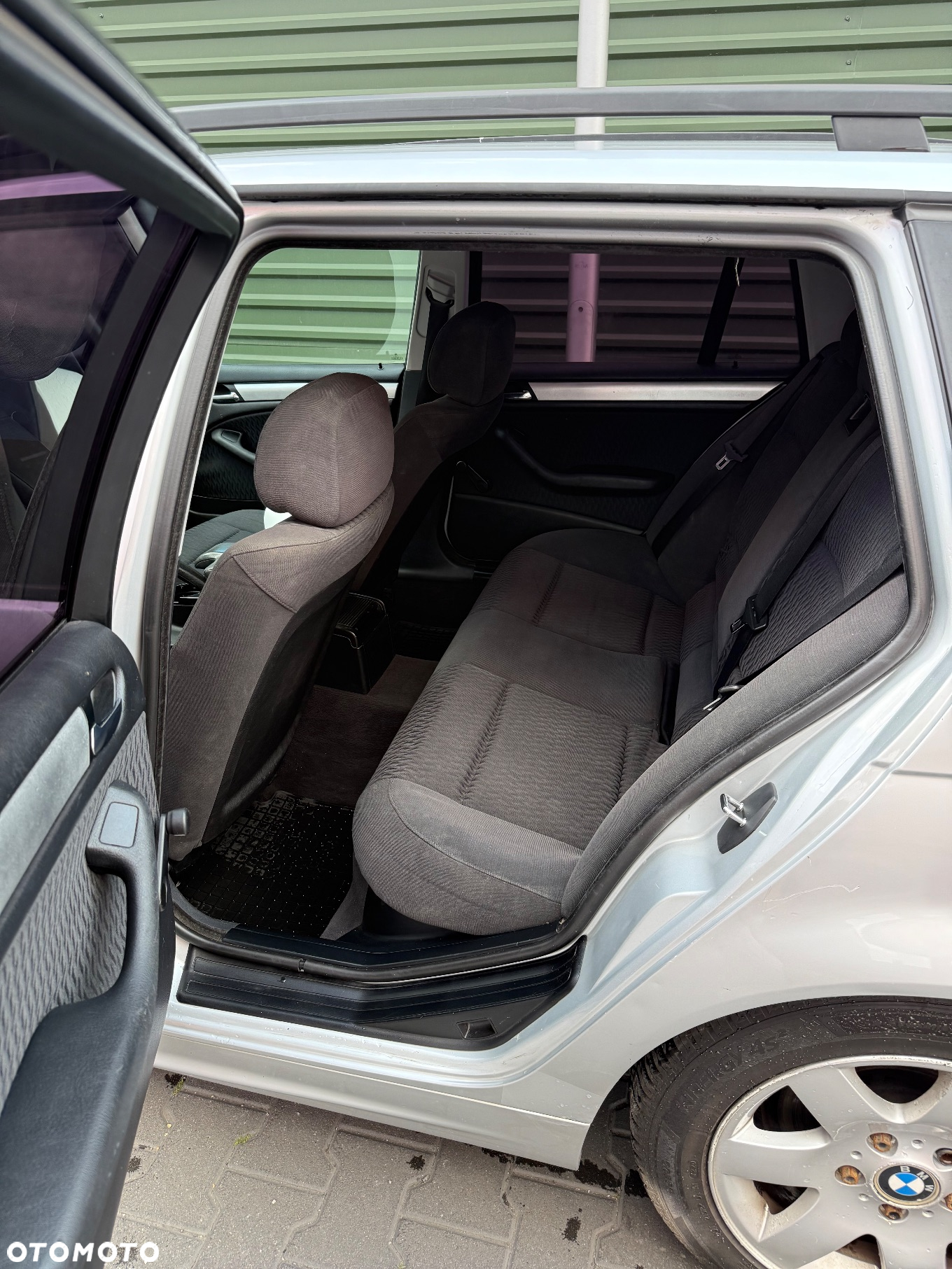 BMW Seria 3 318i - 7