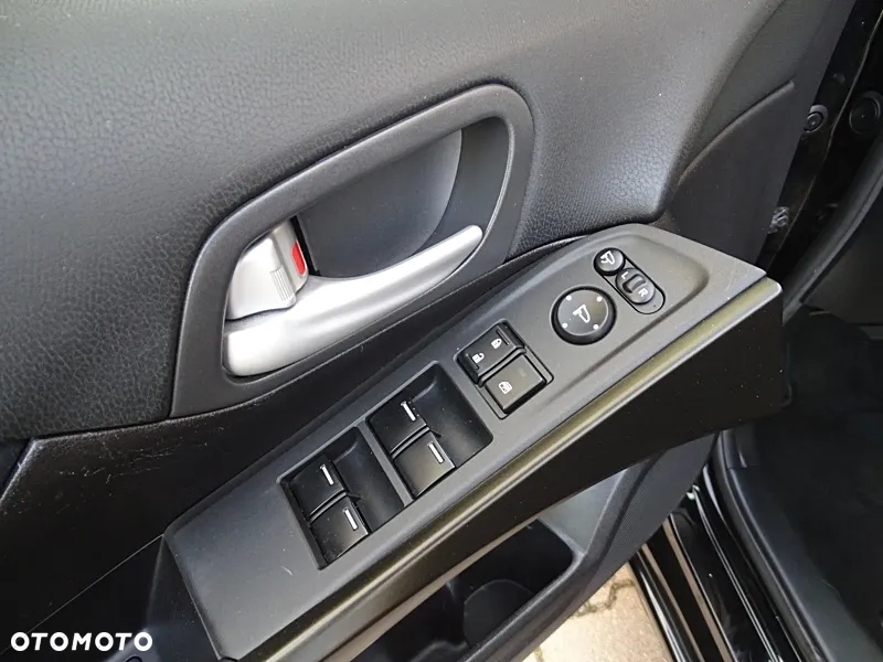 Honda Civic 1.4 i-VTEC Comfort Black Edition - 33