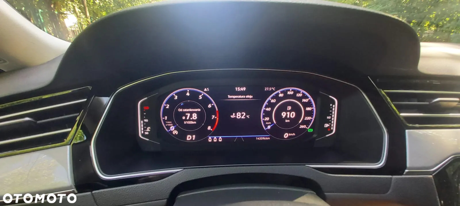 Volkswagen Passat - 13