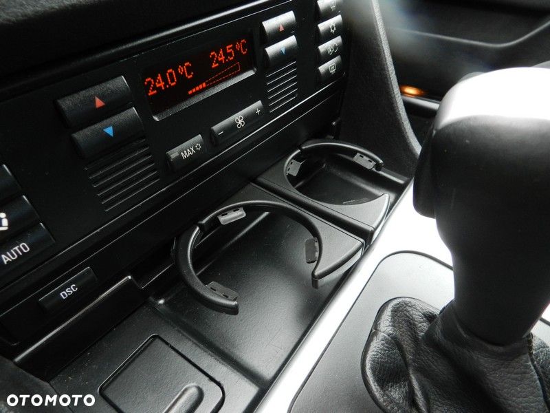 BMW Seria 5 - 29
