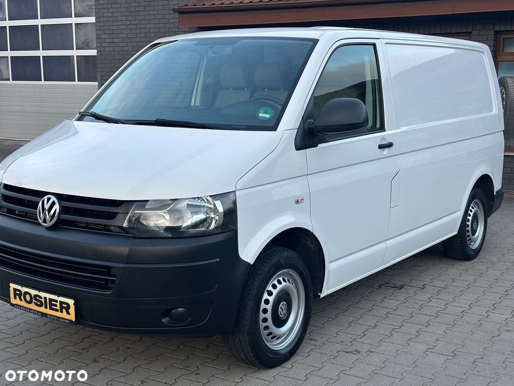 Volkswagen Transporter - 1
