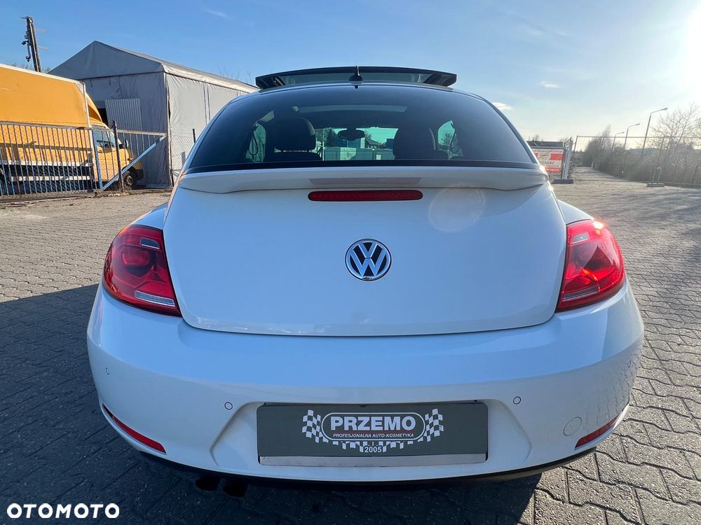 Volkswagen Beetle 1.4 TSI Blue Motion Technologie Exclusive Design - 2