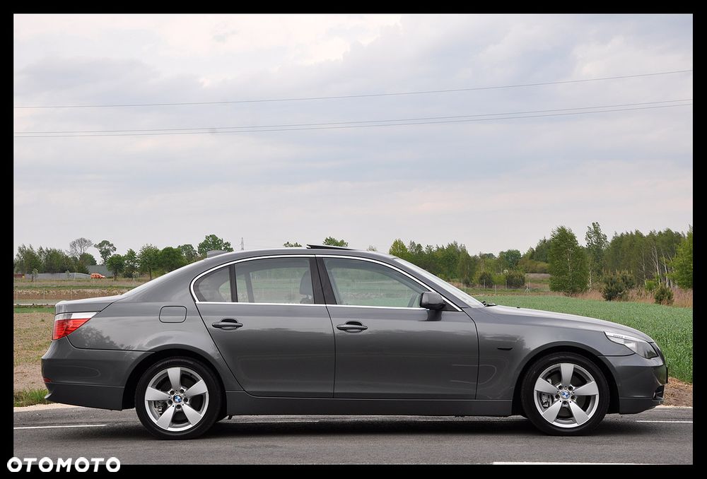 BMW Seria 5 525i - 20