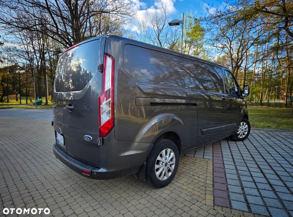 Ford Transit Custom - 11