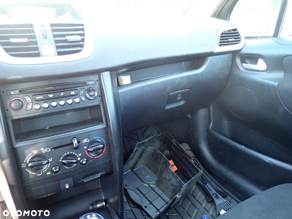 CZĘŚCI - Peugeot 207 1,4 95KM 8FS / 8FP KOMBI 5B lakier EZQ 2008r. INDEX - 10093 - 8