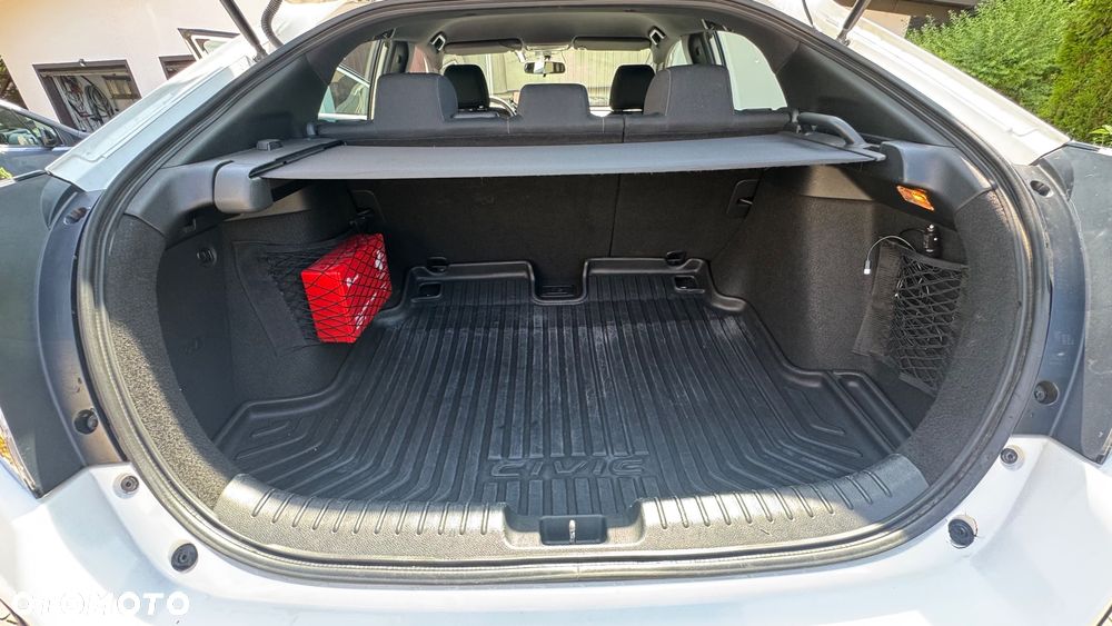 Honda Civic 1.5 i-VTEC Turbo CVT Prestige - 12