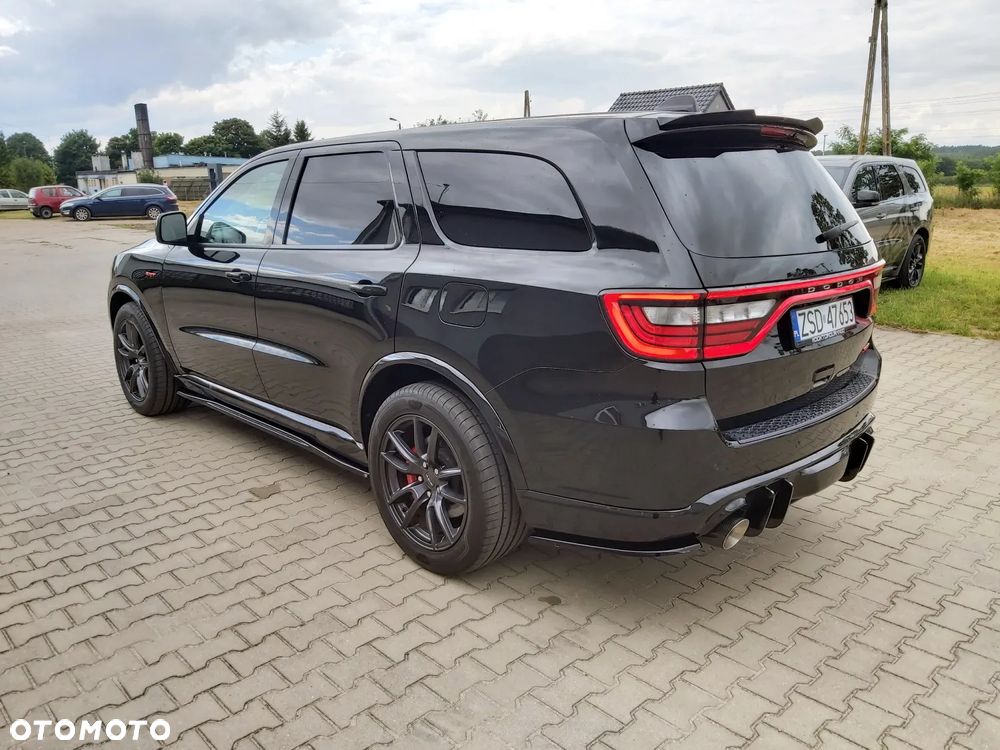 Dodge Durango 6.4 SRT - 16