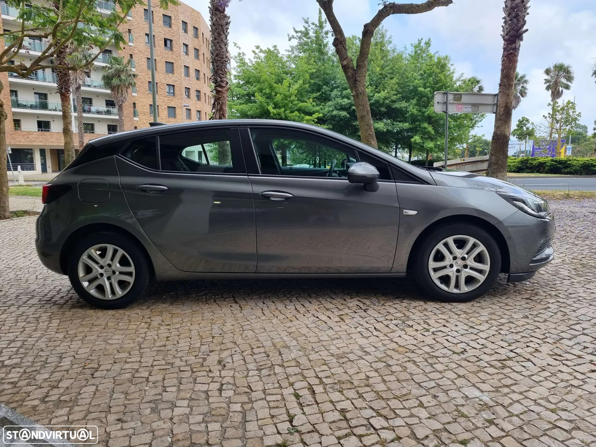 Opel Astra 1.6 CDTI Ecotec Business Edition S/S - 4