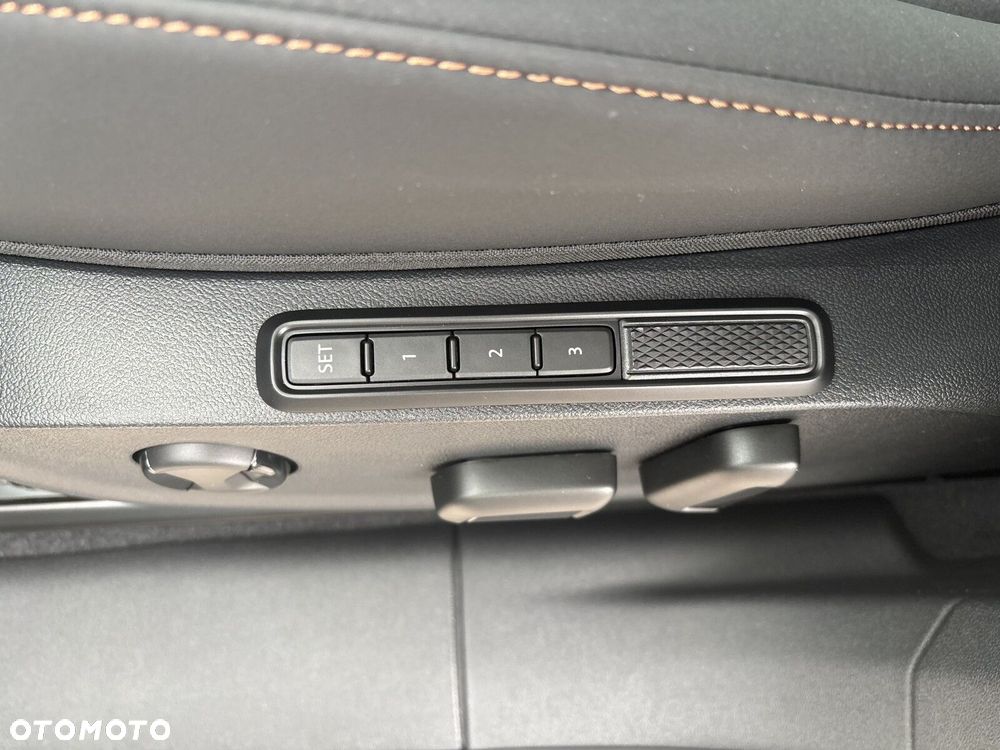 Cupra Terramar 1.5 eTSI mHEV Advantage Edition DSG - 13