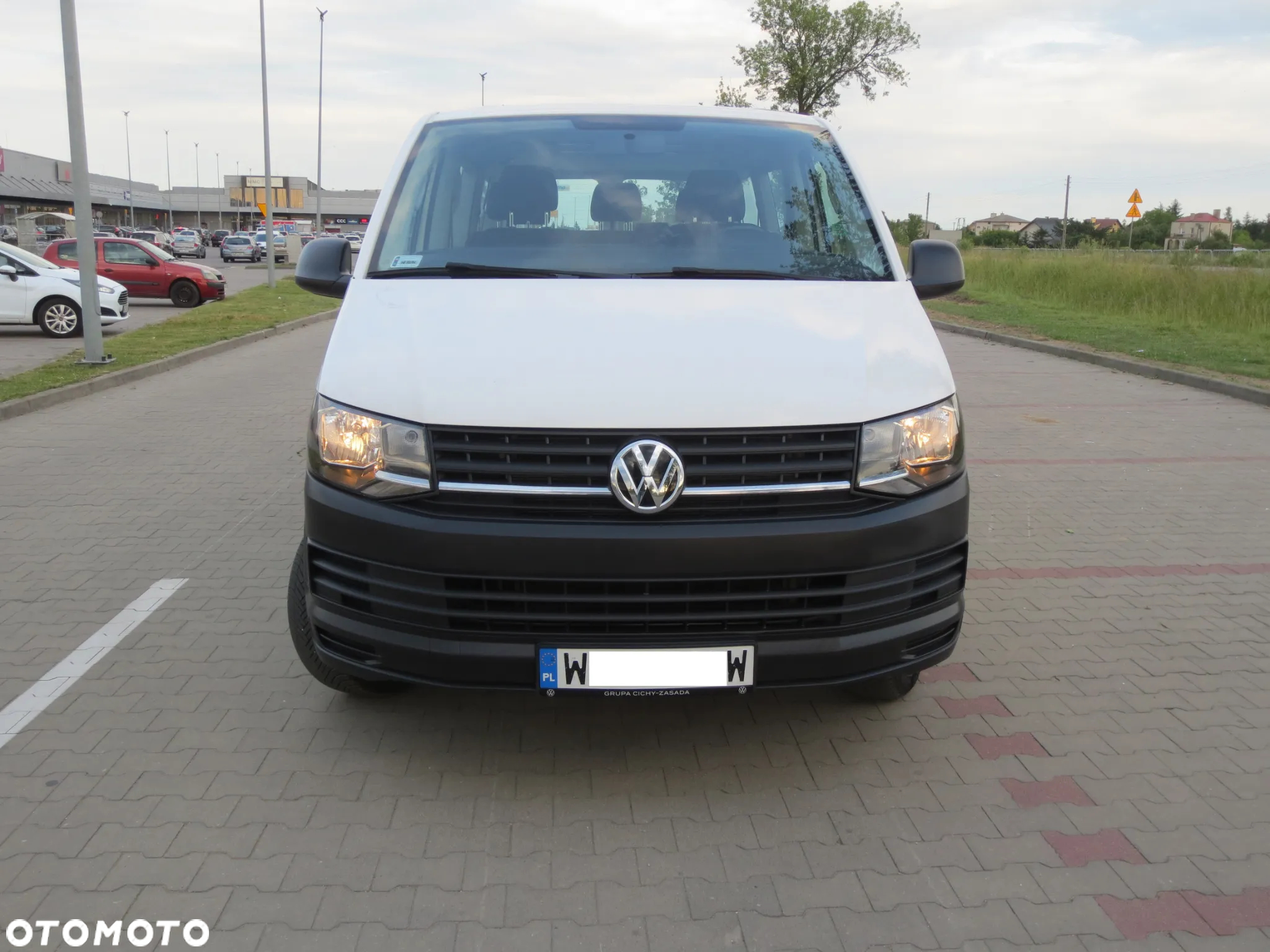 Volkswagen Caravelle 2.0 TDI L2 Trendline - 2