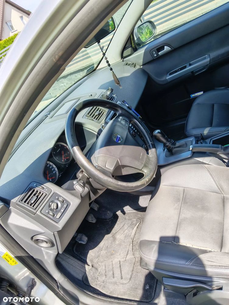 Volvo V50 2.0D - 16