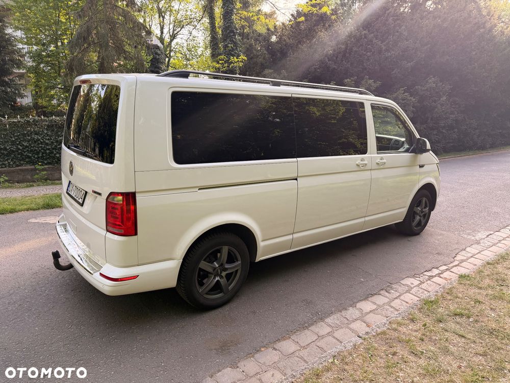Volkswagen Caravelle - 7