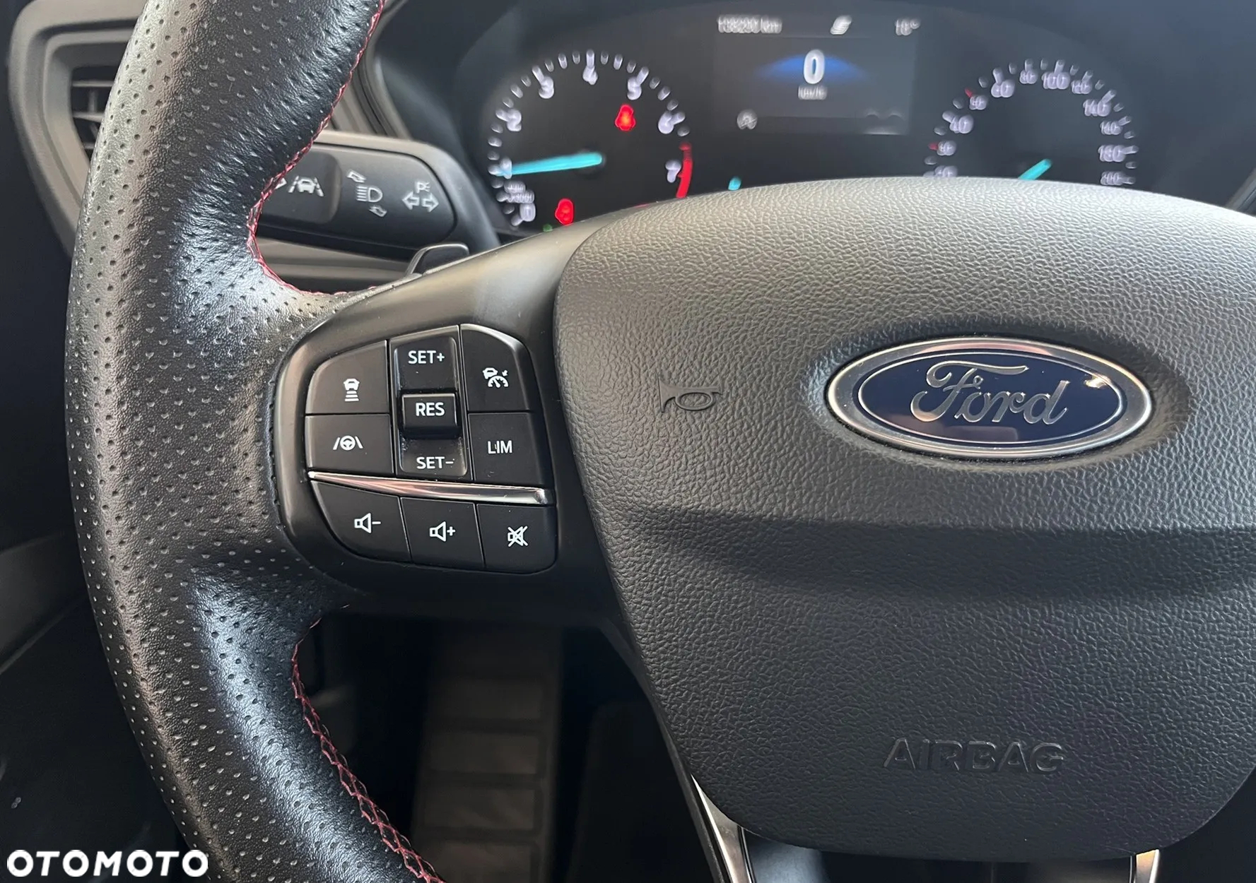 Ford Focus 1.5 EcoBoost ST-Line ASS PowerShift - 14
