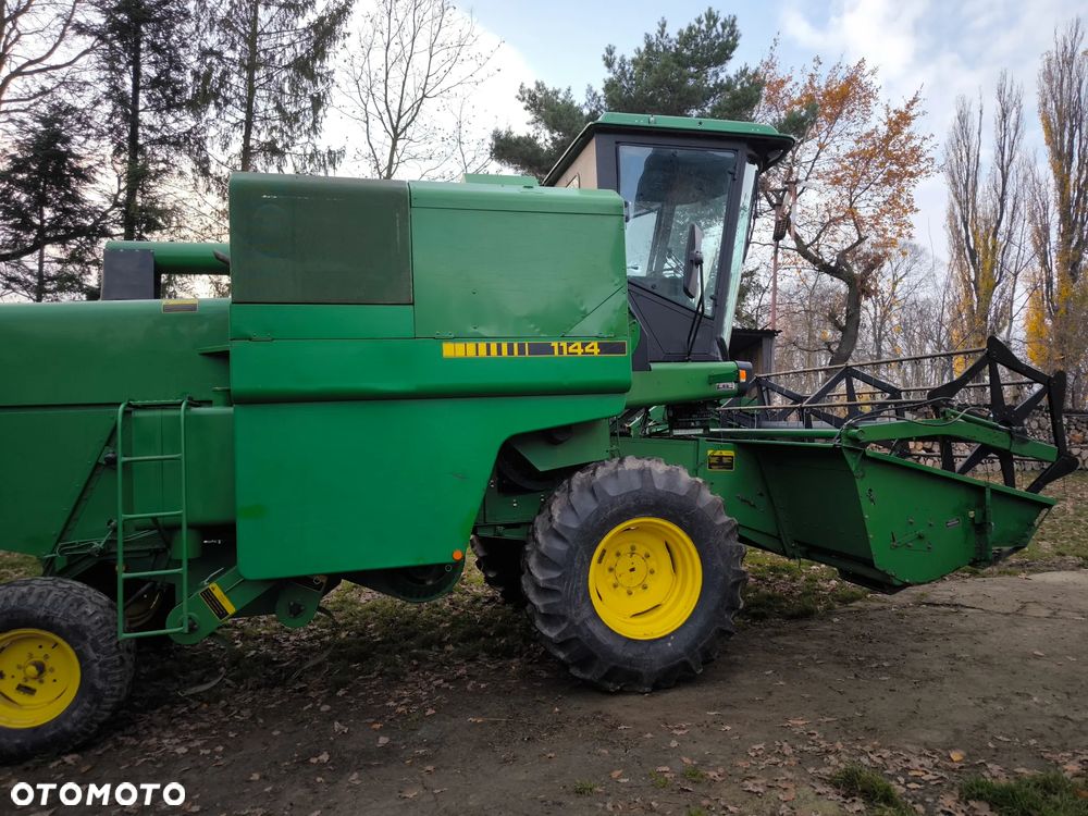 John Deere 1144 - 3