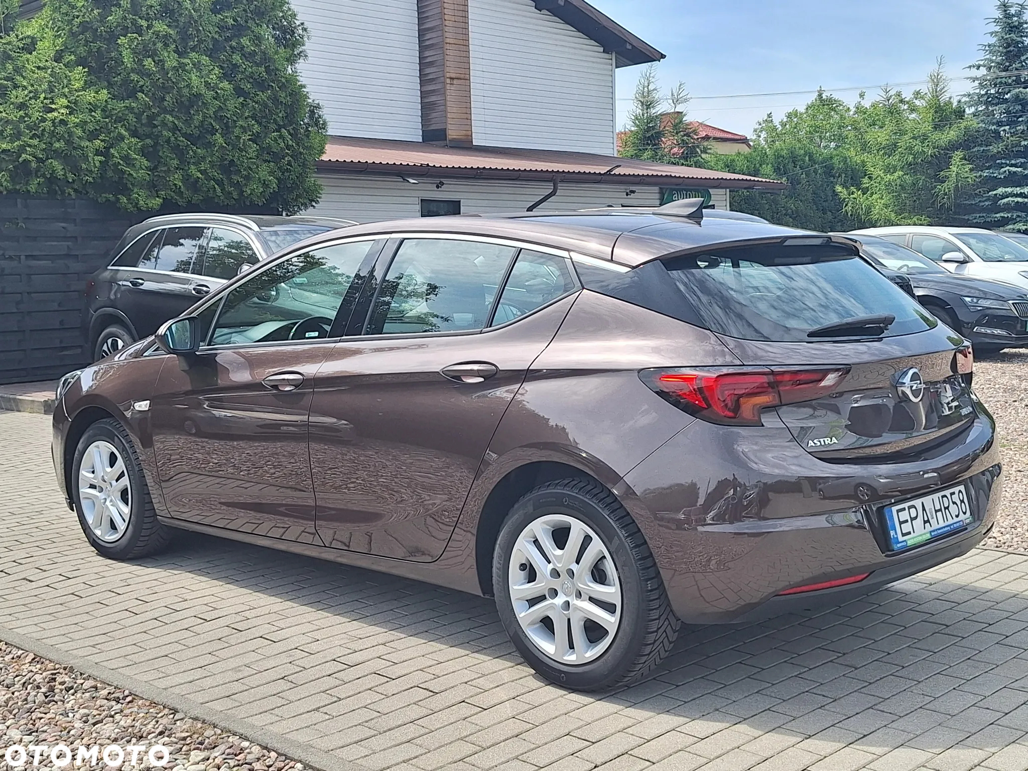 Opel Astra V 1.4 T Elite S&S - 4