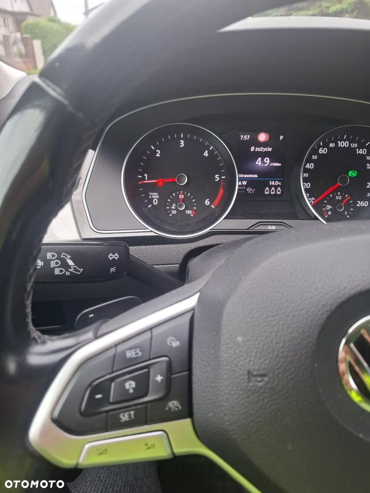Volkswagen Passat 2.0 TDI (BlueMotion Technology) DSG Comfortline - 19