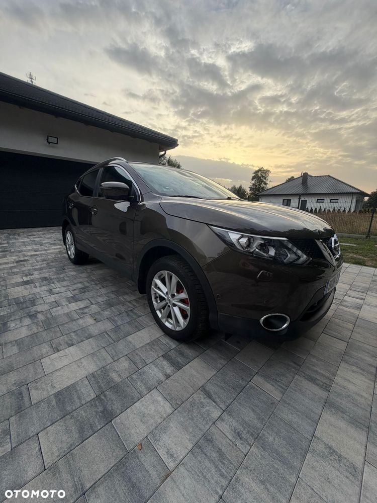 Nissan Qashqai 1.2 DIG-T Tekna EU6 - 18