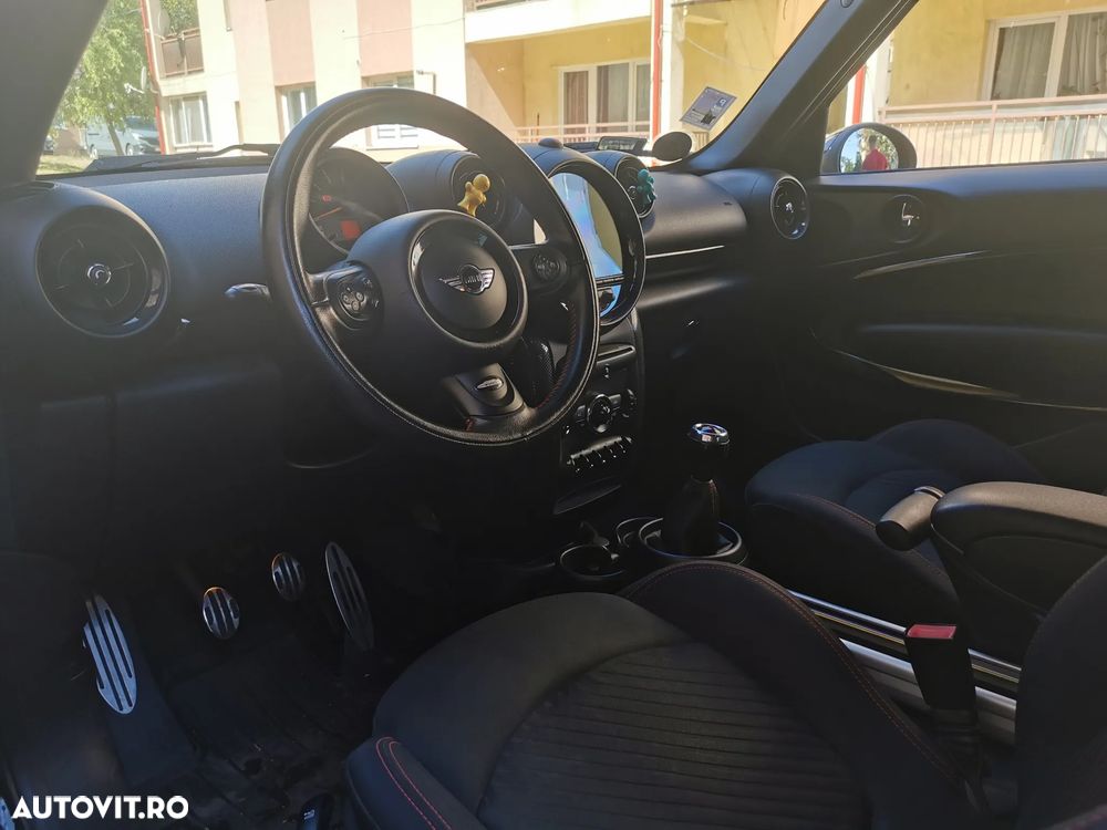 Mini Paceman - 8