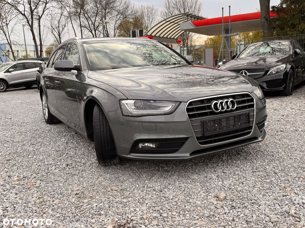 Audi A4 Avant - 13