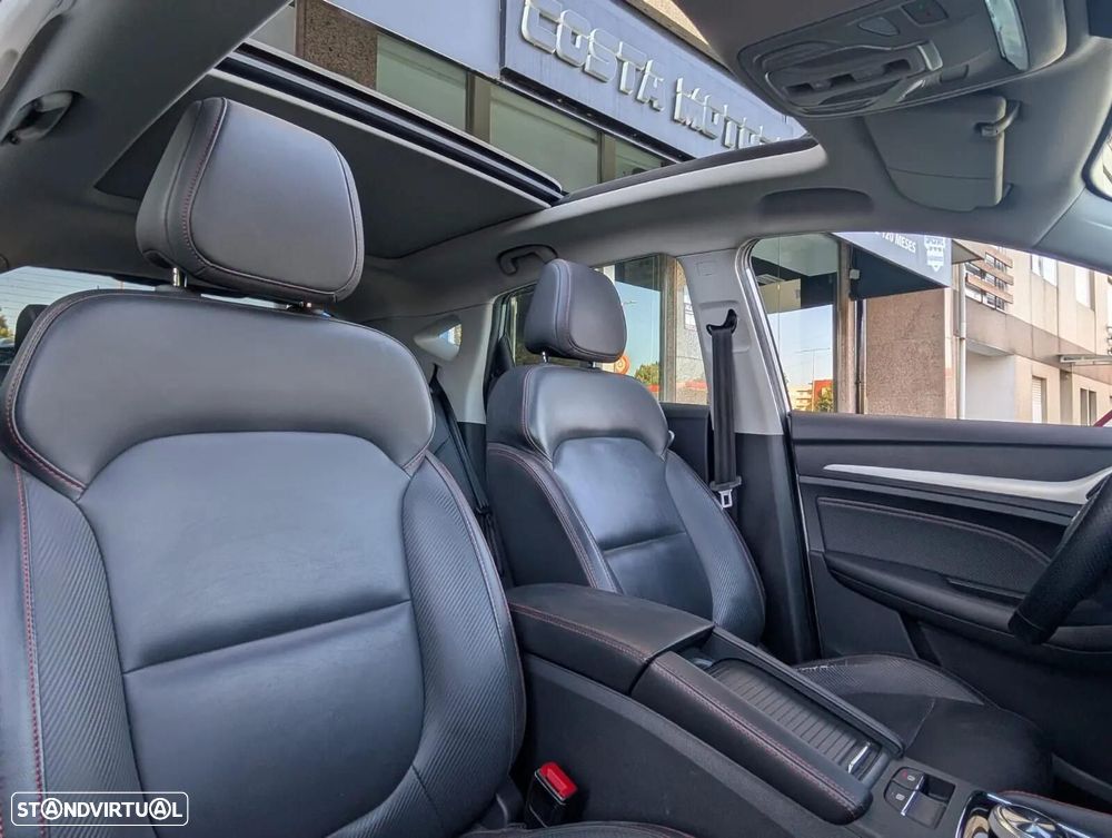 MG ZS EV 72.6 kWh Luxury - 11