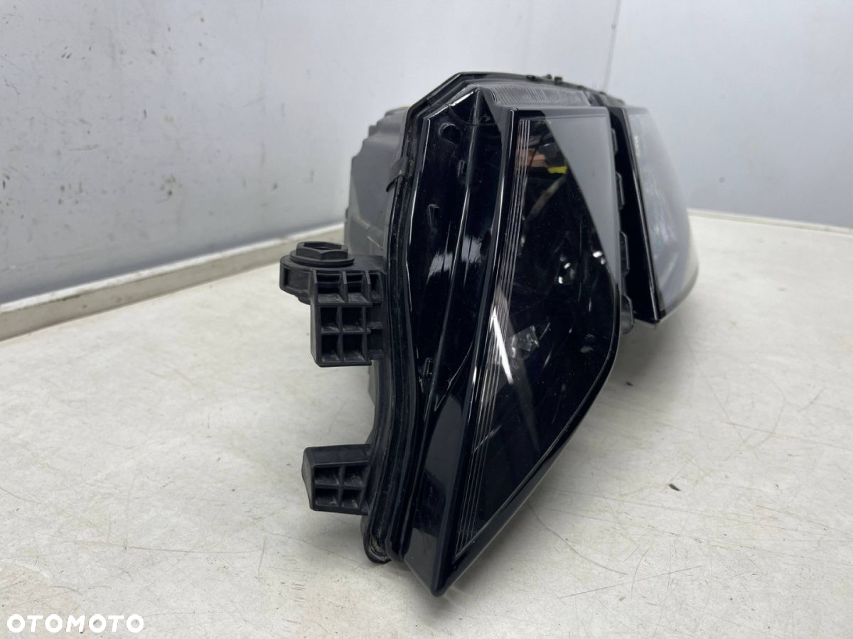 Lampa reflektor Skoda Octavia III LIFT 16-20r. lewa przednia na żarówkę H7 DRL LED 5e1941015c - 2