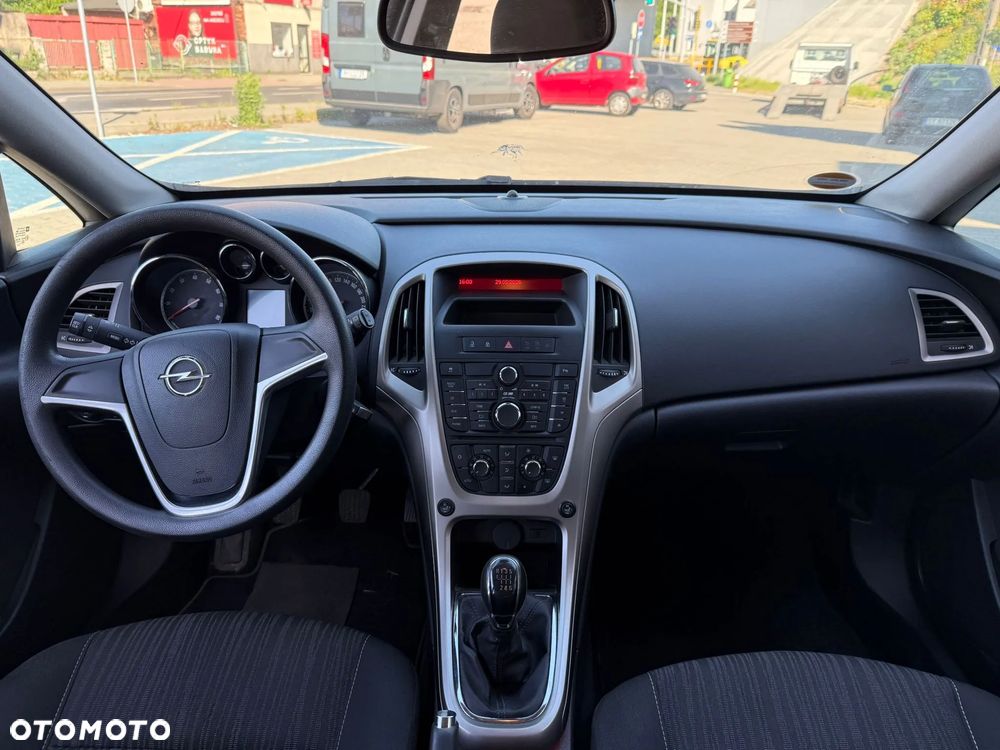 Opel Astra 1.4 Turbo - 12