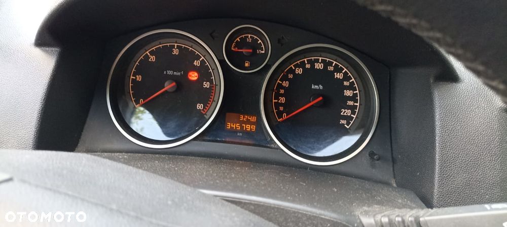 Opel Astra - 12
