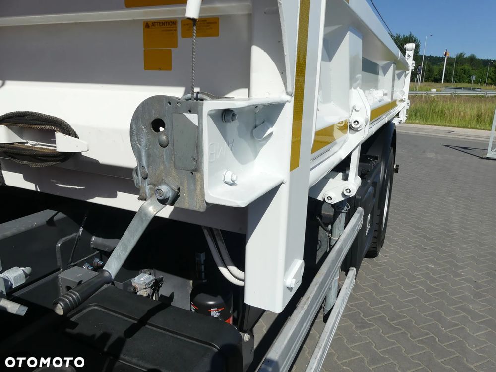 Renault D 18.280 / WYWROTKA 2 STR + HDS SKŁADANY W Z / NISKI PRZEBIEG / - 18