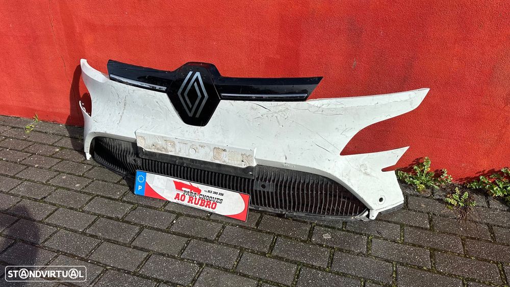 Parachoque Renault Megane V e-tech - 3
