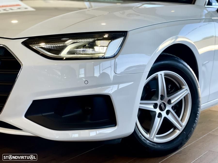 Audi A4 35 TDI S tronic - 7