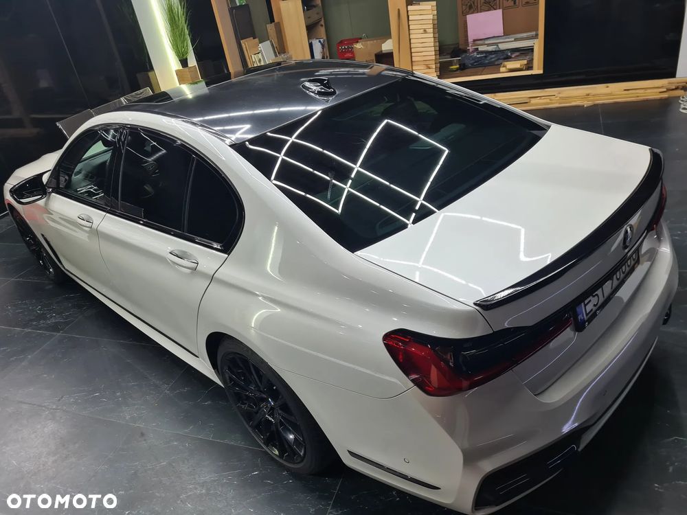 BMW Seria 7 730d xDrive sport - 40