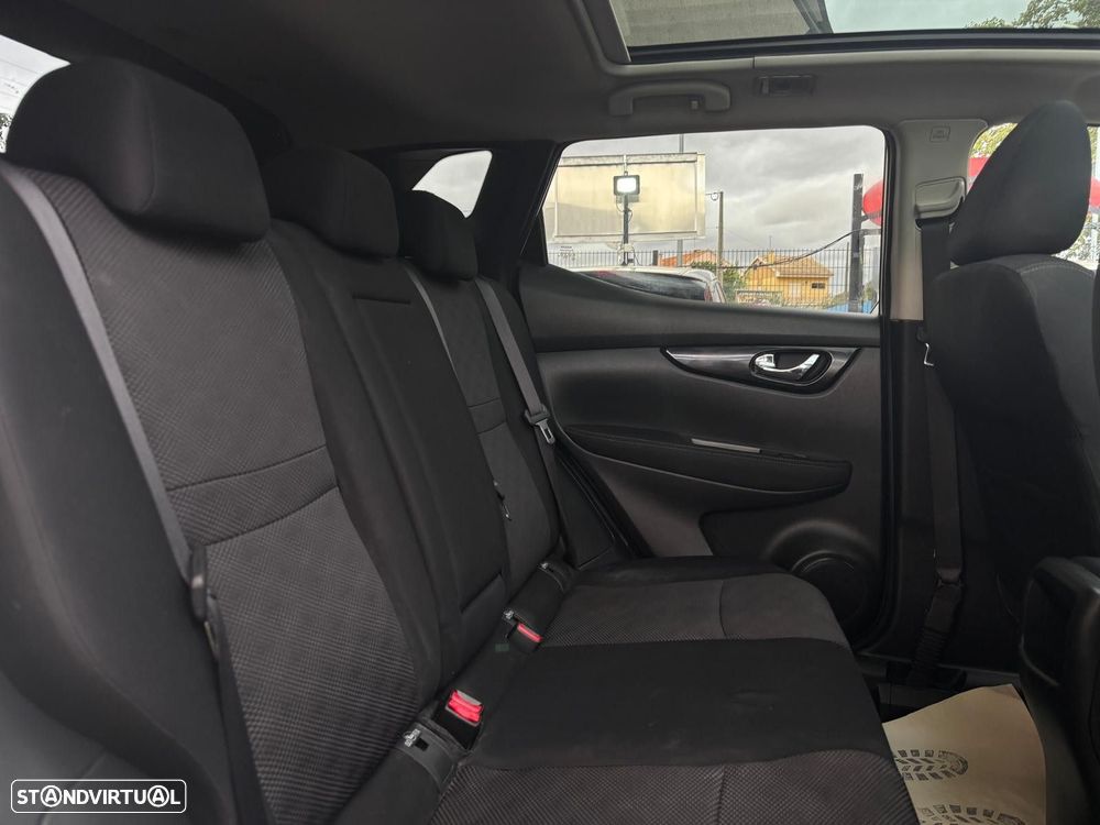 Nissan Qashqai 1.5 dCi Tekna J19 - 26