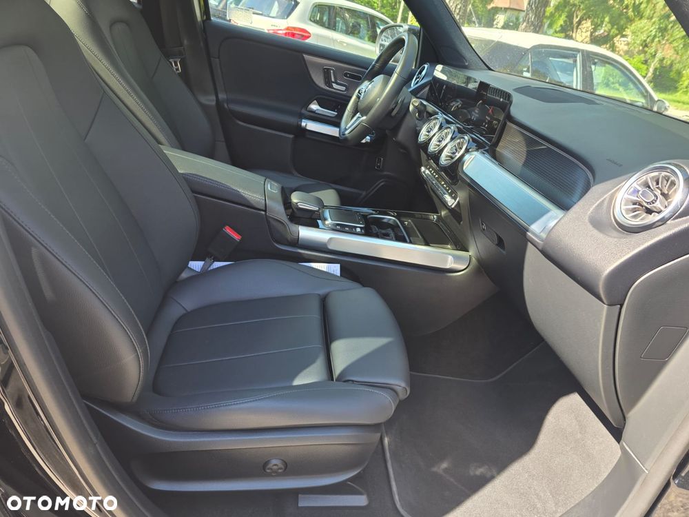Mercedes-Benz EQB 300 4Matic Electric Art - 26