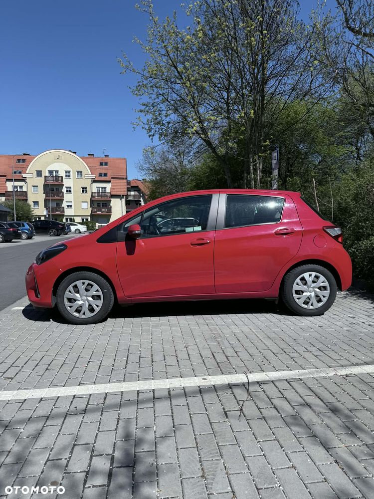 Toyota Yaris 1.5 Premium - 5